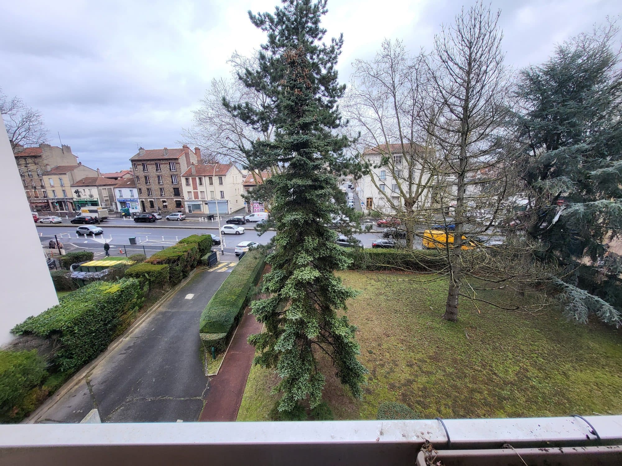 Miniature 11