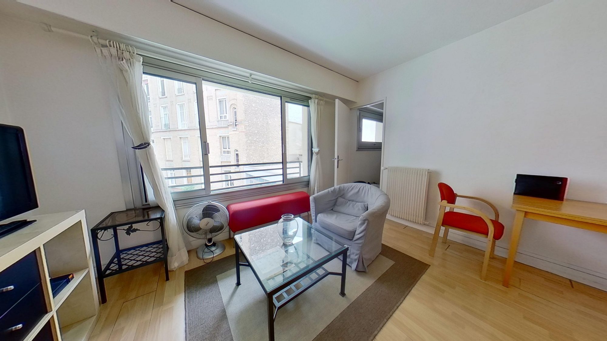 Photo 1 du bien immobilier Studio à Paris – Ref LA2029