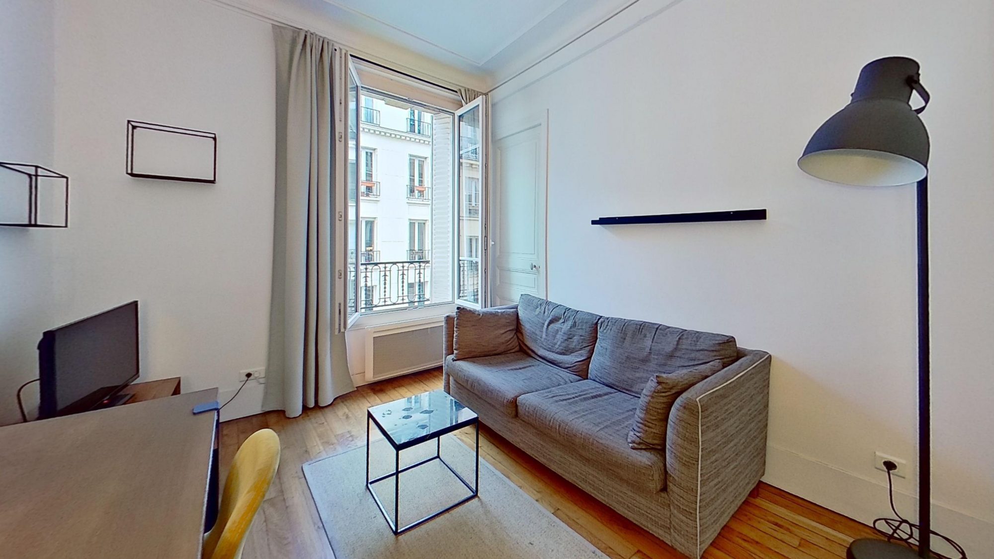 Photo 1 du bien immobilier Appartement T2 à Paris – Ref LA2188