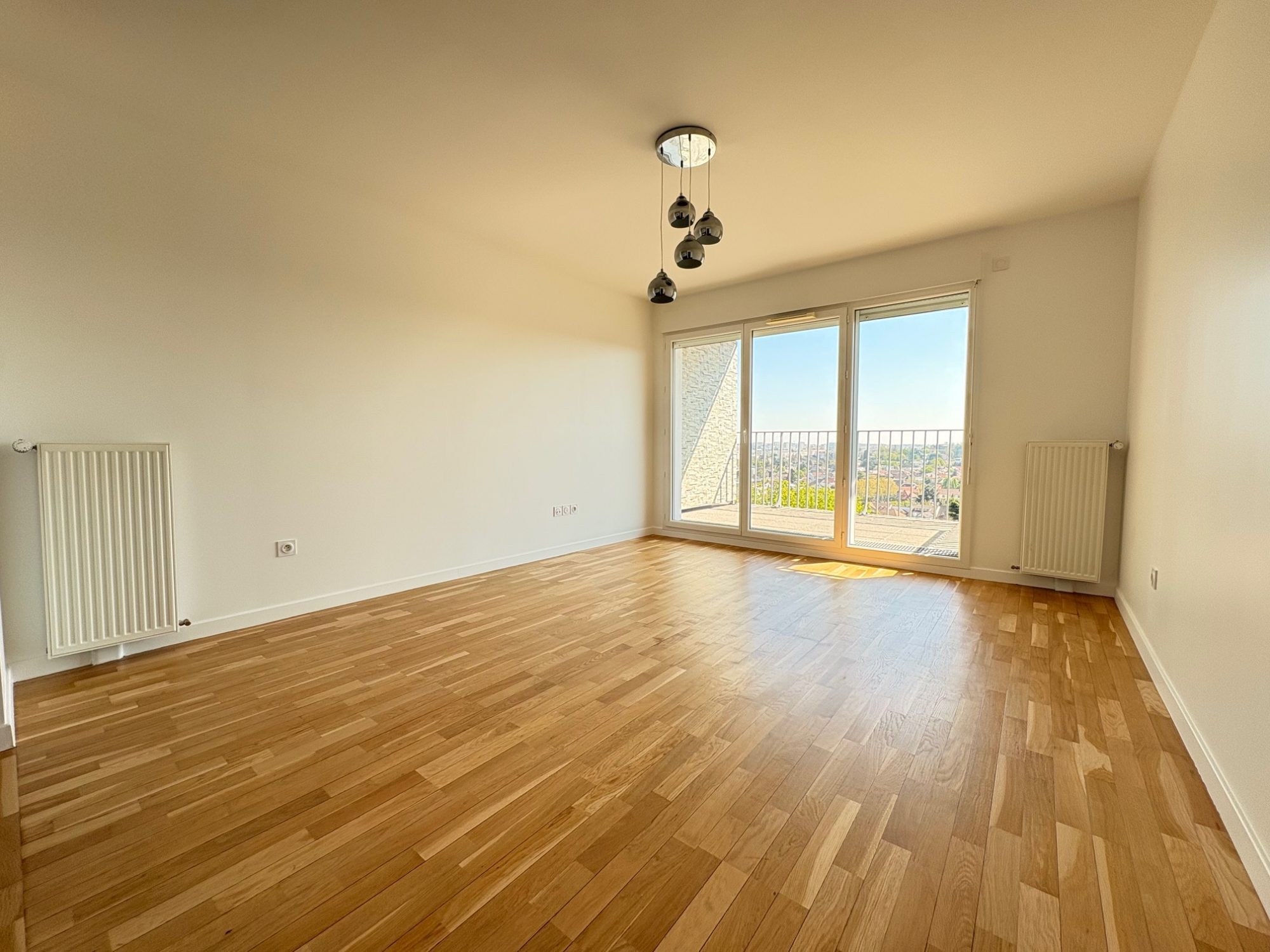 Photo 1 du bien immobilier Appartement T2 à Bagneux – Ref LA2283