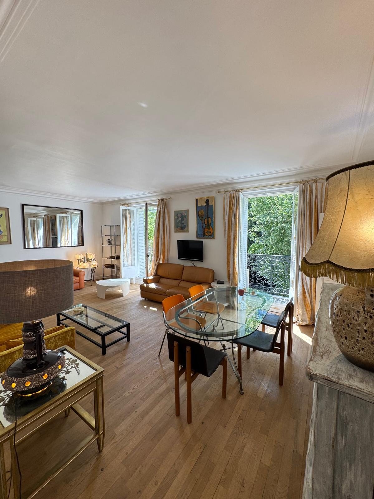 Photo 1 du bien immobilier Appartement T2/3 à Paris – Ref LA2312